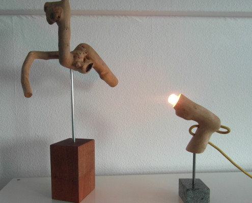 2 sierlijke producten van natuurlijk hout 4/6 Het ene product versterkt het andere product van natuurlijk hout